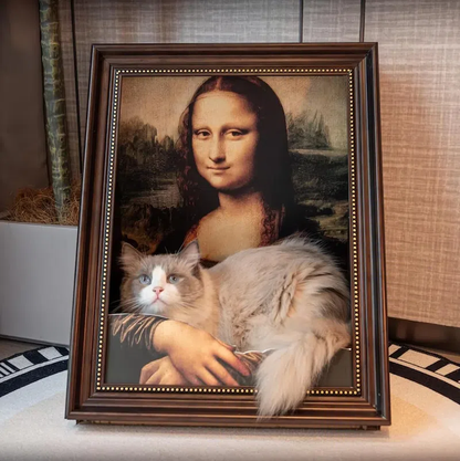 This 3D Mona Lisa Painting Cat Bed Will Turn Your Feline Friend Into a Masterpiece